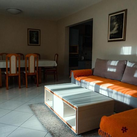 Holiday Home Rozic - Villa With Private Seasonal Heated Pool 모스타르 외부 사진